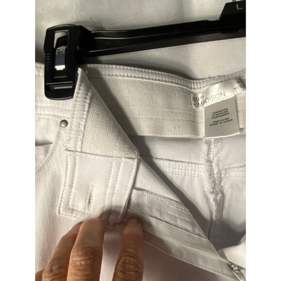 Women's 89th + Madison White Stretch Jeans Size 16 Inseam 29 in NWT - Picture 9 of 15